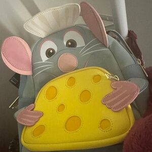 Ratatouille’s lounge fly back pack